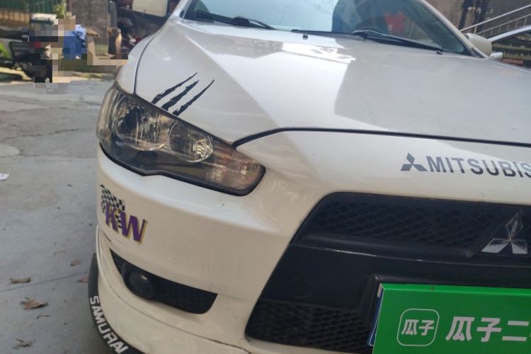 Used Mitsubishi Lancer EX 2011 Chasing Edition 1.8L CVT Luxury Model Right Front Headlight