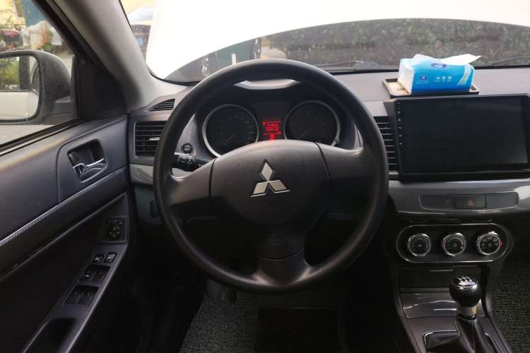 Used Mitsubishi Lancer EX 2011 Chasing Edition 1.8L Manual Luxury Model Steering Wheel