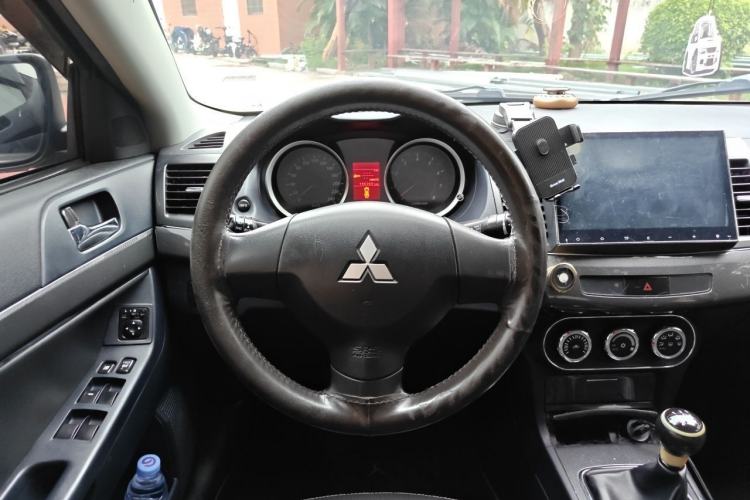 Used Mitsubishi Lancer EX 2011 Chasing Edition 1.8L Manual Luxury Model Steering Wheel