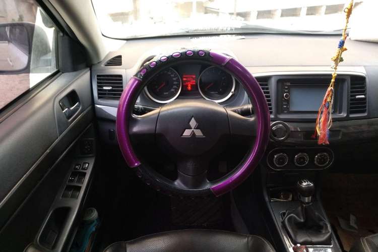 Used Mitsubishi Lancer EX 2011 Chasing Edition 1.8L Manual Luxury Model Steering Wheel
