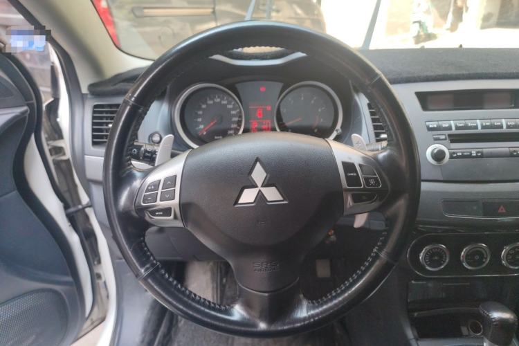 Used Mitsubishi Lancer EX 2011 Chasing Edition 1.8L CVT Luxury Model Steering Wheel