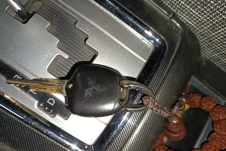 Used Mitsubishi Lancer EX 2011 Chasing Edition 1.8L CVT Limited Model Vehicle Key