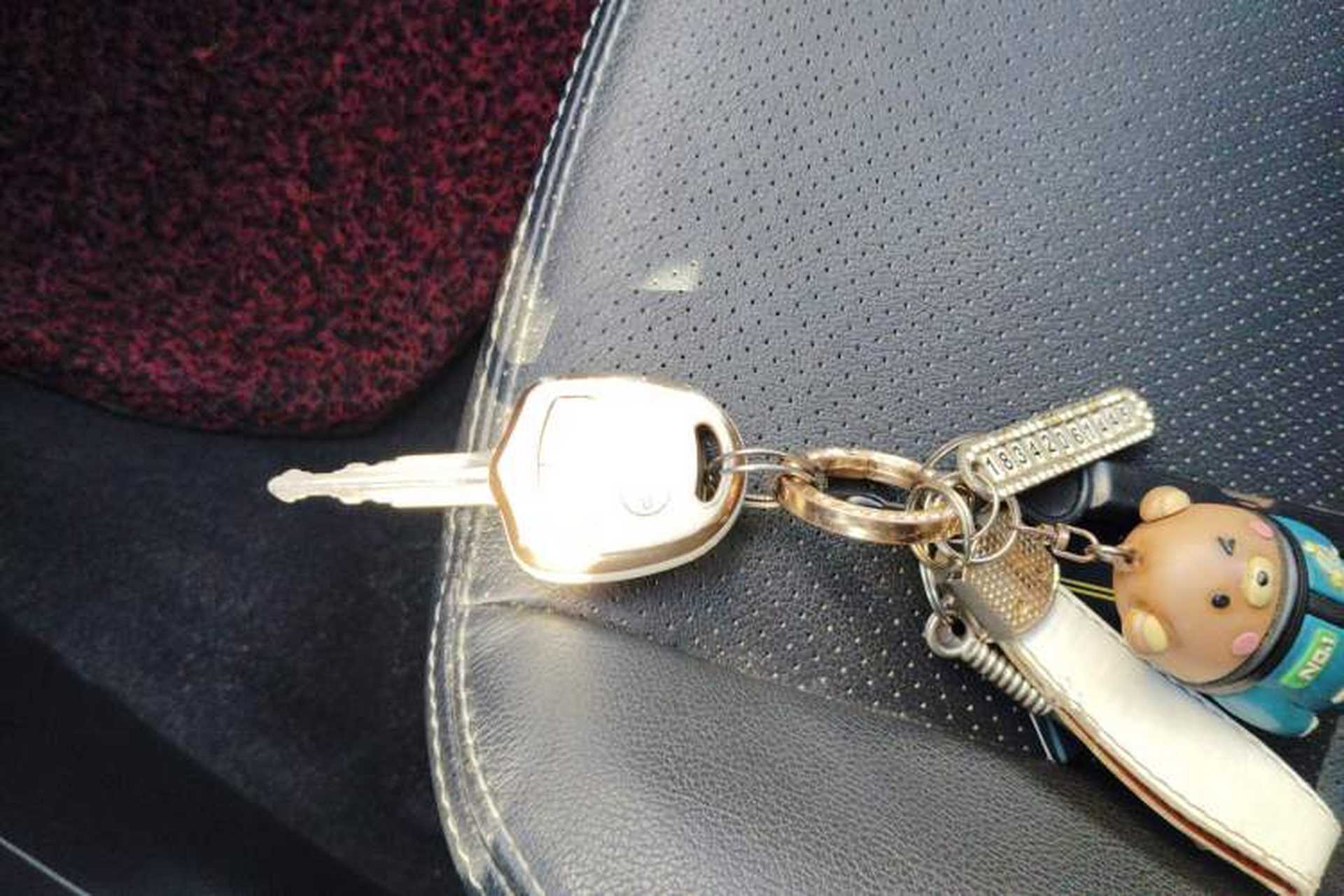 Used Mitsubishi Lancer EX 2011 Chasing Edition 1.8L Manual Luxury Model Vehicle Key