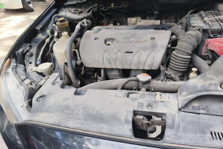 Used Mitsubishi Lancer EX 2012 1.8L CVT Charm Edition Engine Bay Right