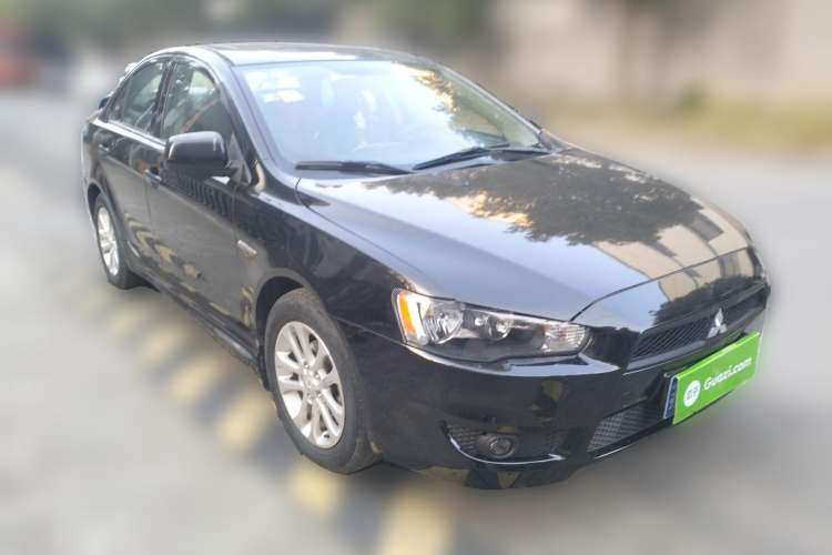 Used Mitsubishi Lancer EX 2012 Chasing Edition 1.8L Manual Luxury Model Front Right 45 Deg