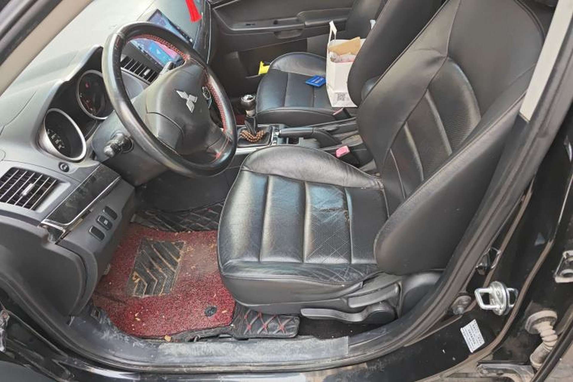 Used Mitsubishi Lancer EX 2012 Chasing Edition 1.8L Manual Luxury Model Left Front Seat