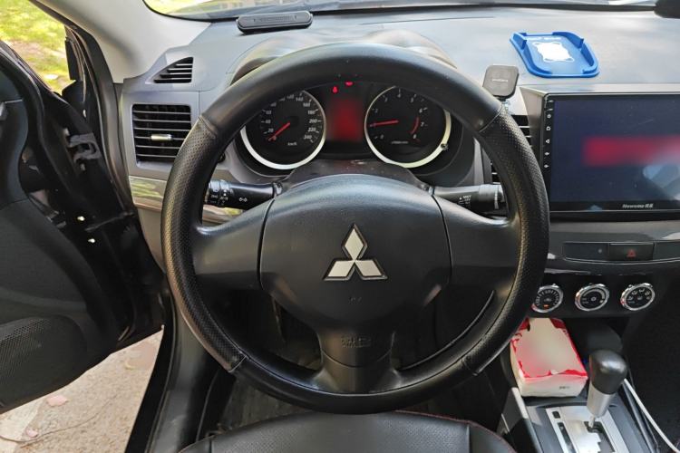 Used Mitsubishi Lancer EX 2012 Fashion Edition 1.8L CVT Comfort Version Steering Wheel