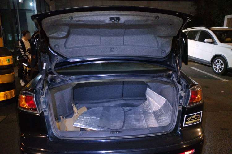 Used Mitsubishi Lancer EX 2012 Chasing Edition 1.8L Manual Luxury Model Trunk