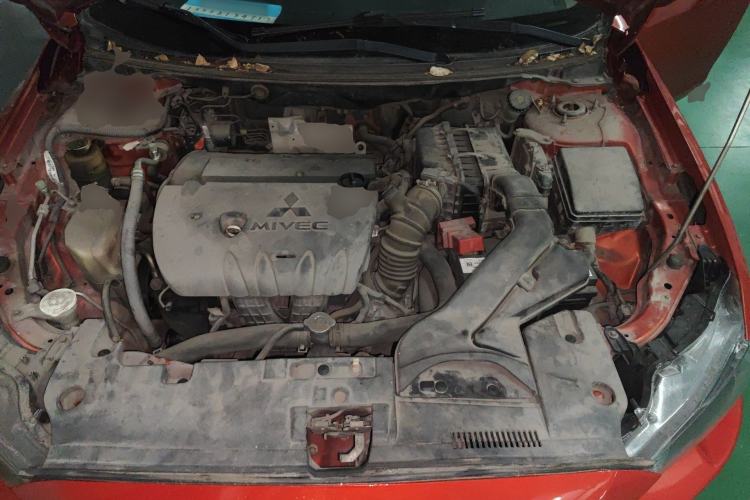 Used Mitsubishi Lancer EX 2012 Xinyuan Edition 2.0L Manual Comfort Model Engine Bay
