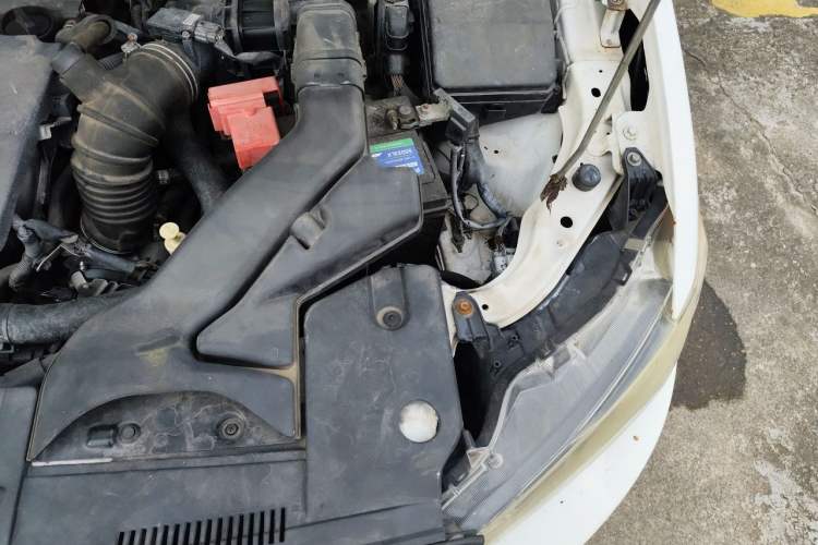 Used Mitsubishi Lancer EX 2012 Chasing Edition 1.8L CVT Luxury Model Engine Bay Left