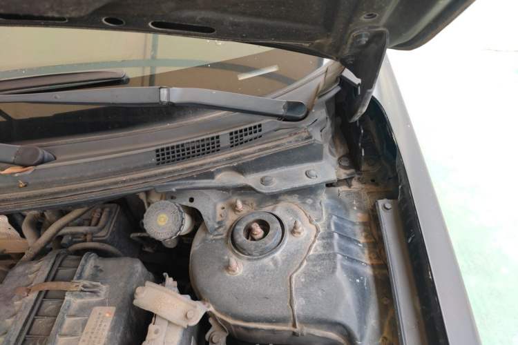 Used Mitsubishi Lancer EX 2012 Chasing Edition 1.8L CVT Luxury Model Engine Bay Left