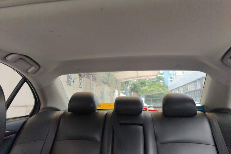 Used Mitsubishi Lancer EX 2012 Chasing Edition 1.8L CVT Luxury Model Headliner