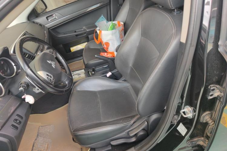 Used Mitsubishi Lancer EX 2012 Chasing Edition 1.8L CVT Luxury Model Left Front Seat