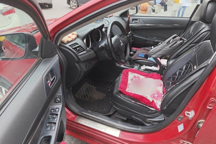 Used Mitsubishi Lancer EX 2012 Chasing Edition 1.8L Manual Luxury Model Driver Seat