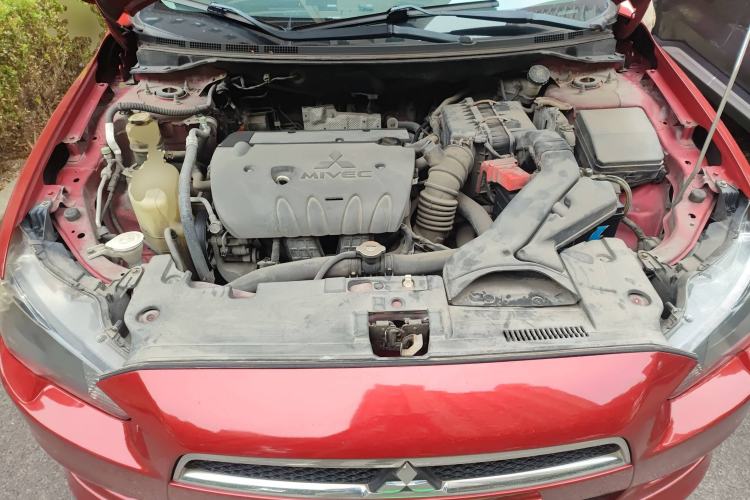 Used Mitsubishi Lancer EX 2012 Chasing Edition 1.8L Manual Luxury Model Engine Bay