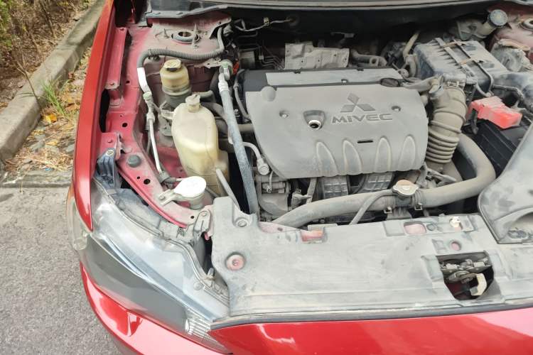 Used Mitsubishi Lancer EX 2012 Chasing Edition 1.8L Manual Luxury Model Engine Bay Right