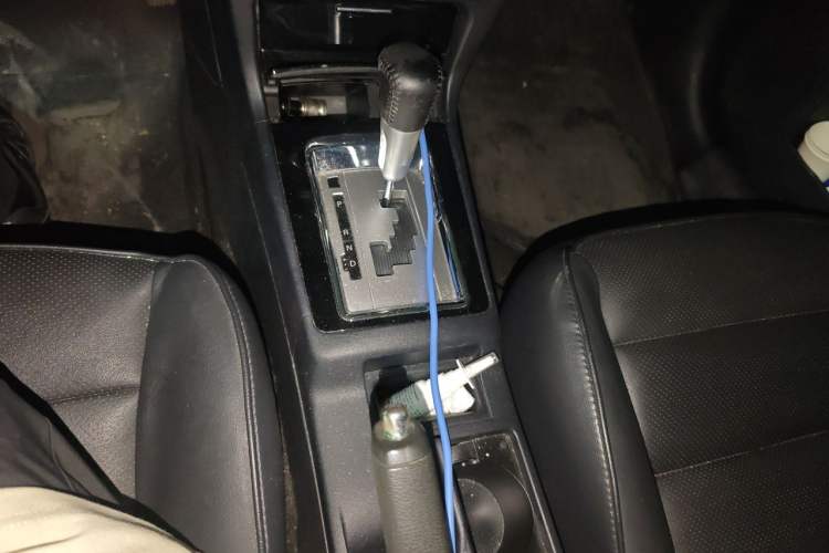 Used Mitsubishi Lancer EX 2012 Chasing Edition 1.8L CVT Luxury Model Gear Lever