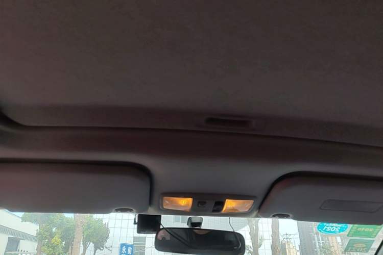 Used Mitsubishi Lancer EX 2012 Chasing Edition 1.8L CVT Luxury Model Headliner