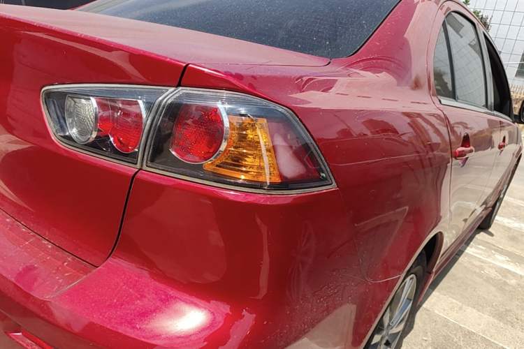 Used Mitsubishi Lancer EX 2012 Chasing Edition 1.8L CVT Luxury Model Right Rear Taillight