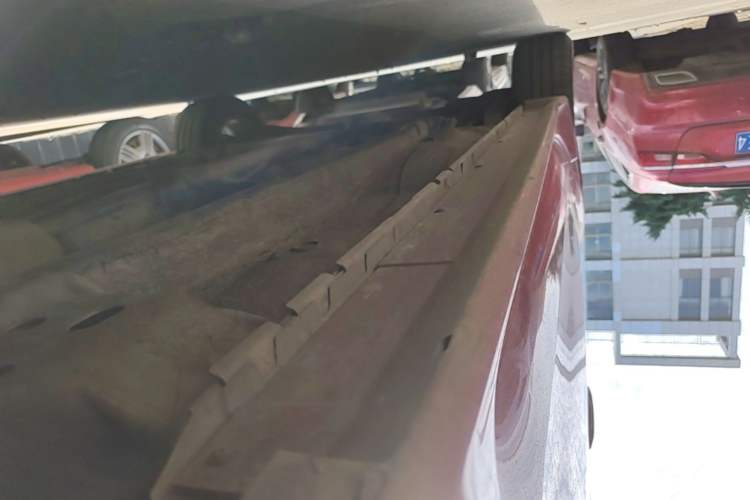 Used Mitsubishi Lancer EX 2012 Chasing Edition 1.8L CVT Luxury Model Right Side Sill