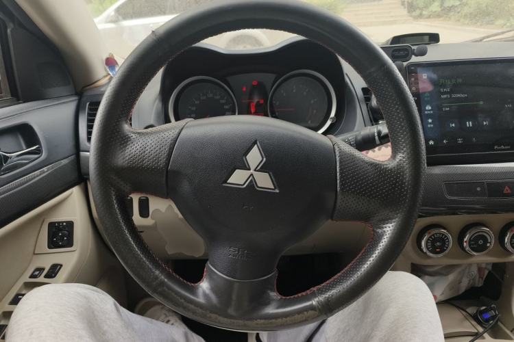 Used Mitsubishi Lancer EX 2012 1.8L Manual Charm Edition Steering Wheel