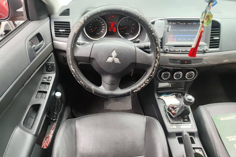 Used Mitsubishi Lancer EX 2012 Chasing Edition 1.8L Manual Luxury Model Steering Wheel