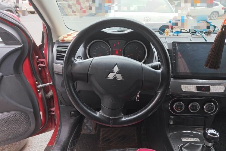 Used Mitsubishi Lancer EX 2012 Chasing Edition 1.8L Manual Luxury Model Steering Wheel
