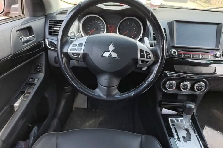 Used Mitsubishi Lancer EX 2012 Chasing Edition 1.8L CVT Luxury Model Steering Wheel