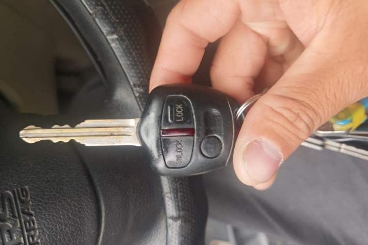 Used Mitsubishi Lancer EX 2012 Fashion Edition 1.8L Manual Comfort Version Vehicle Key