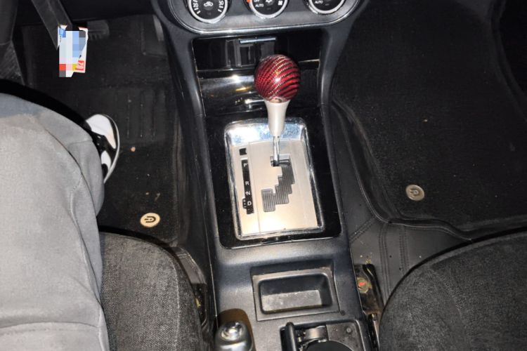 Used Mitsubishi Lancer EX 2012 Chasing Edition 1.8L CVT Luxury Model Gear Lever