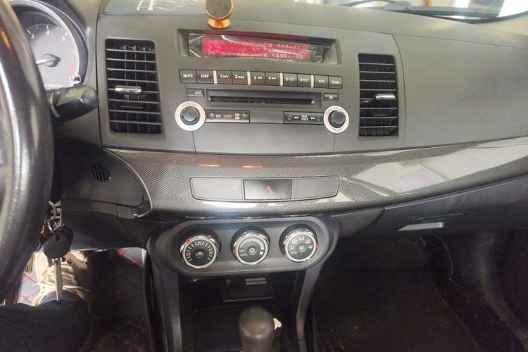 Used Mitsubishi Lancer EX 2012 Anniversary Edition 1.8L CVT Comfort Model Audio And AC Panel