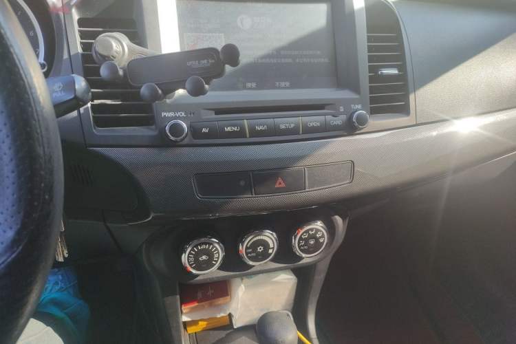 Used Mitsubishi Lancer EX 2012 Fashion Edition 1.8L CVT Comfort Version Audio And AC Panel