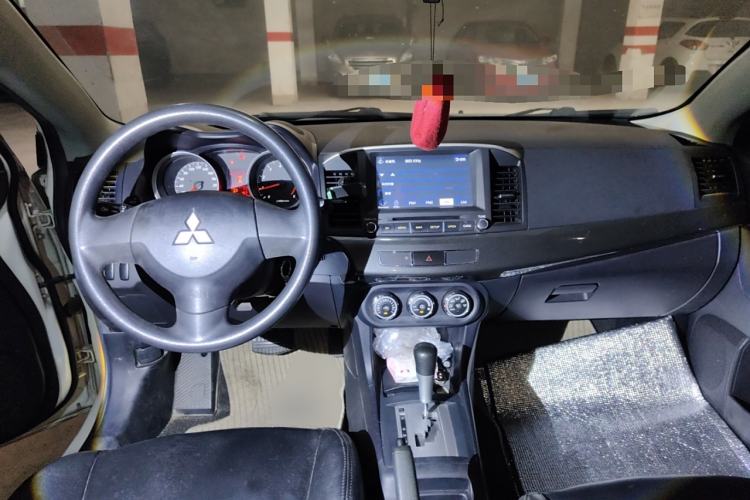 Used Mitsubishi Lancer EX 2012 Anniversary Edition 1.8L CVT Comfort Model Center Console