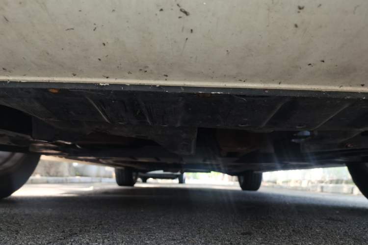 Used Mitsubishi Lancer EX 2012 Xinyuan Edition 2.0L Manual Comfort Model Chassis Front
