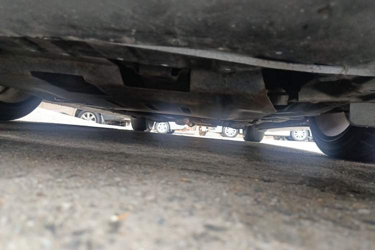 Used Mitsubishi Lancer EX 2012 Xinyuan Edition 2.0L Manual Comfort Model Chassis Front