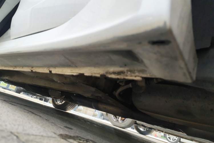 Used Mitsubishi Lancer EX 2012 Fashion Edition 1.8L Manual Comfort Version Chassis Rear Left