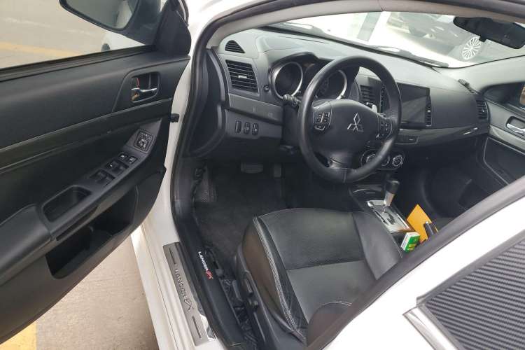 Used Mitsubishi Lancer EX 2012 Xiali Edition 2.0L CVT Flagship Model Driver Seat