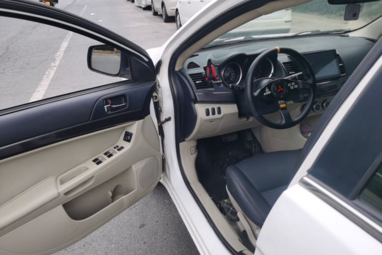 Used Mitsubishi Lancer EX 2012 Fashion Edition 1.8L CVT Comfort Version Driver Seat