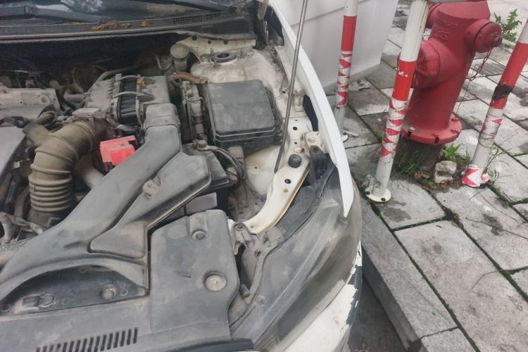 Used Mitsubishi Lancer EX 2012 Fashion Edition 1.8L Manual Comfort Version Engine Bay Left