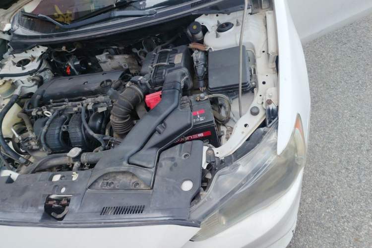 Used Mitsubishi Lancer EX 2012 Fashion Edition 1.8L CVT Comfort Version Engine Bay Left