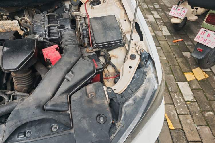 Used Mitsubishi Lancer EX 2012 1.8L Manual Charm Edition Engine Bay Left