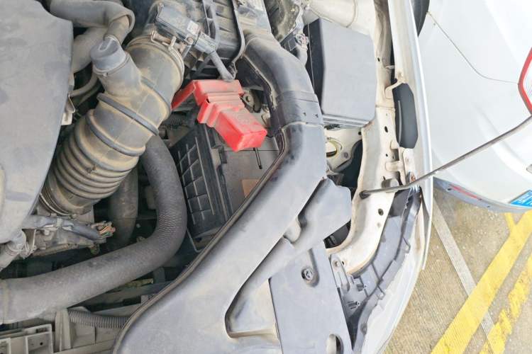 Used Mitsubishi Lancer EX 2012 Fashion Edition 1.8L Manual Comfort Version Engine Bay Left