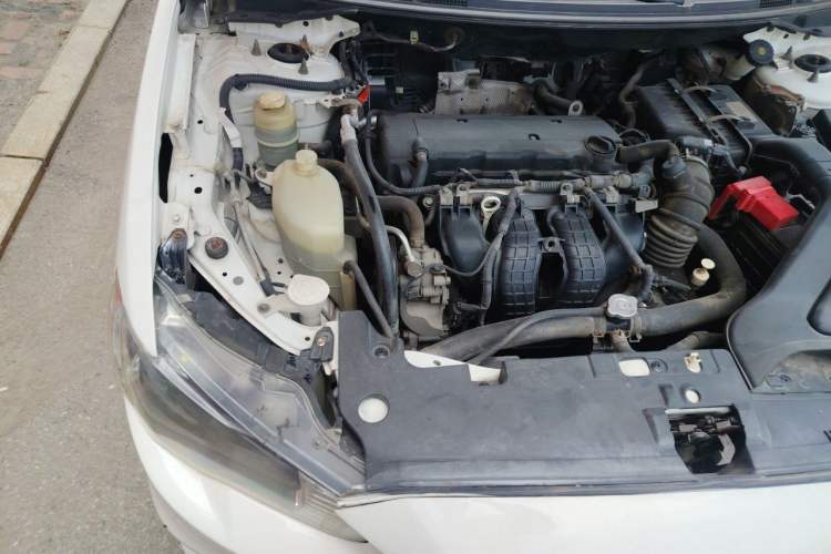 Used Mitsubishi Lancer EX 2012 Fashion Edition 1.8L CVT Comfort Version Engine Bay Right
