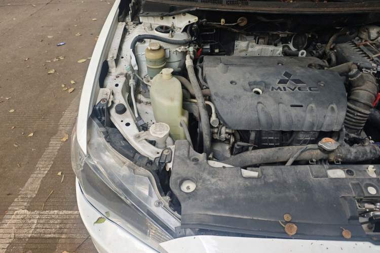 Used Mitsubishi Lancer EX 2012 Chasing Edition 1.8L Manual Luxury Model Engine Bay Right