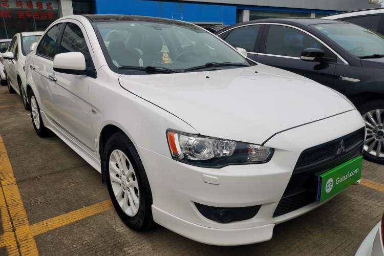 Used Mitsubishi Lancer EX 2012 Classic 2.0L CVT Black & White Edition Exterior 1