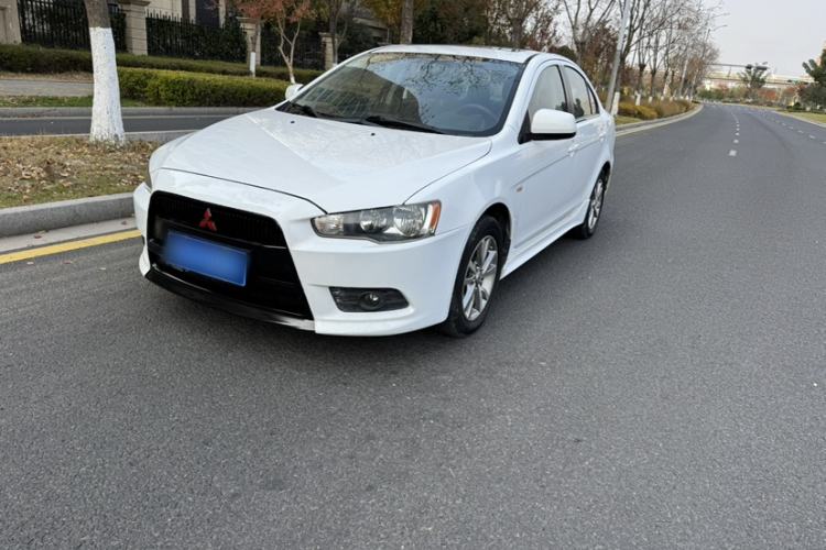 Used Mitsubishi Lancer EX 2012 Chasing Edition 1.8L Manual Luxury Model Exterior 3