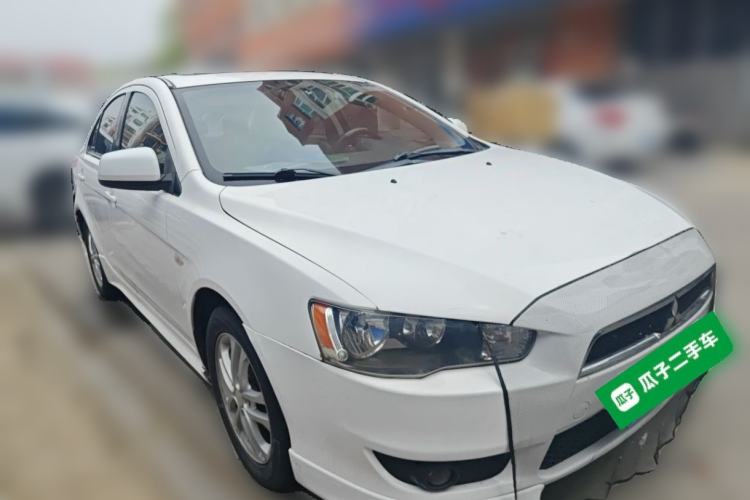 Used Mitsubishi Lancer EX 2012 Chasing Edition 1.8L Manual Luxury Model Front Right 45 Deg