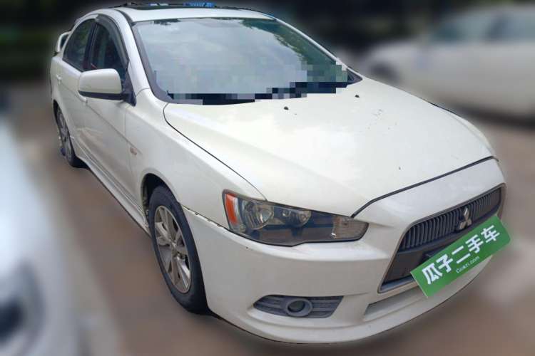Used Mitsubishi Lancer EX 2012 Chasing Edition 1.8L CVT Luxury Model Front Right 45 Deg