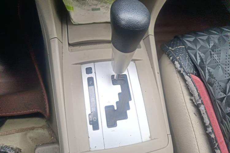 Used Mitsubishi Lancer EX 2012 Anniversary Edition 1.8L CVT Comfort Model Gear Lever