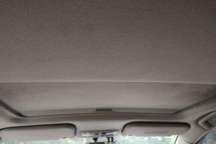 Used Mitsubishi Lancer EX 2012 Chasing Edition 1.8L Manual Luxury Model Headliner